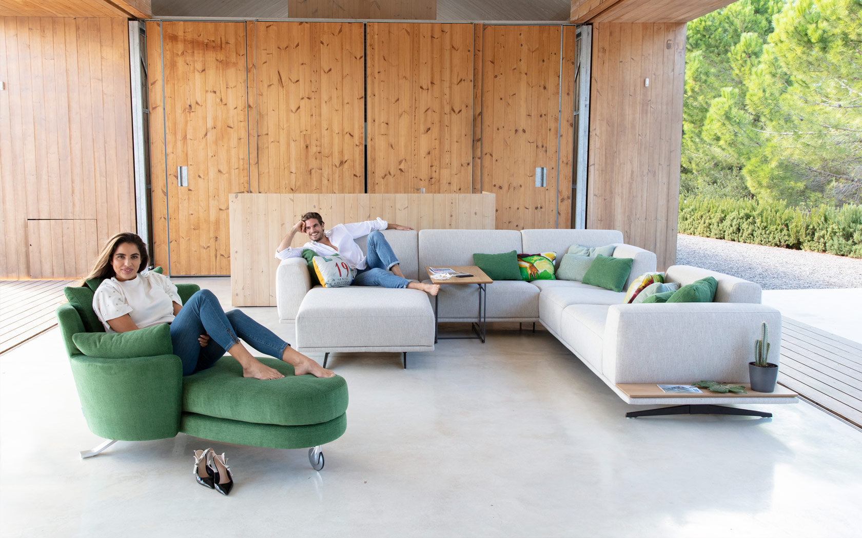 Klee Sofa Sectional