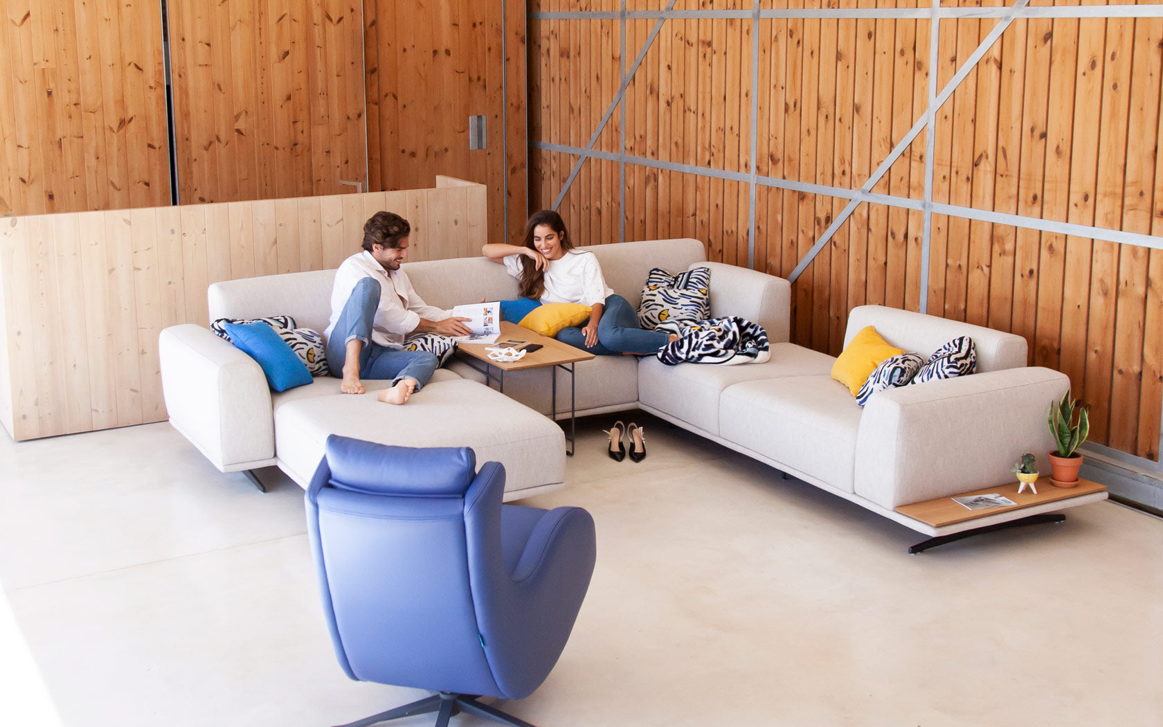 Klee Sofa Sectional