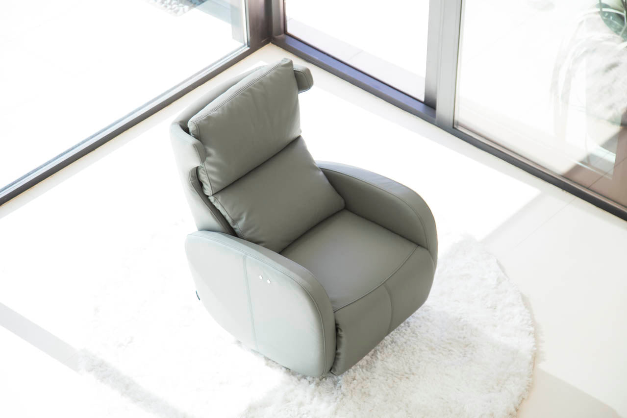 Kim Recliner