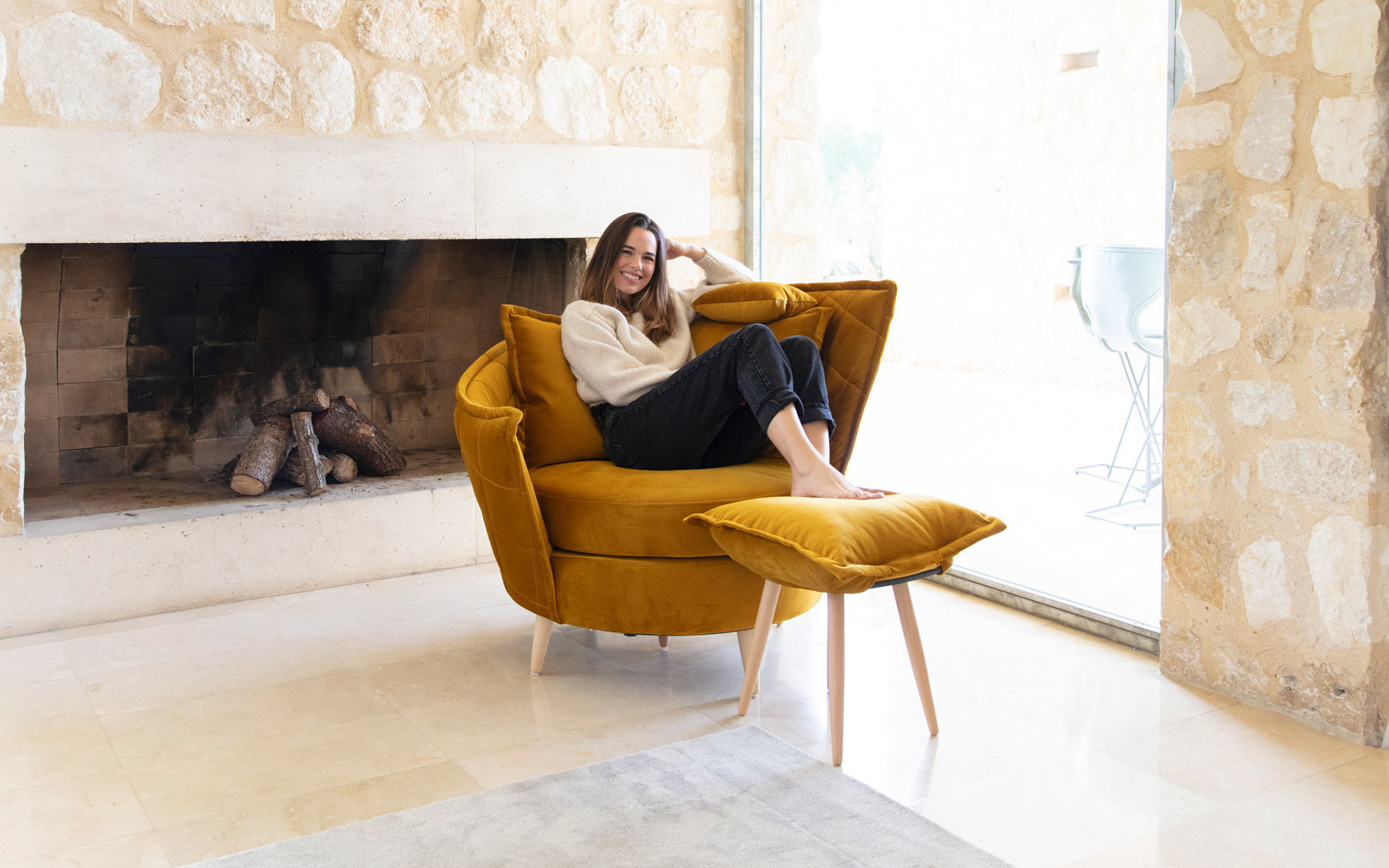 Volta Armchair